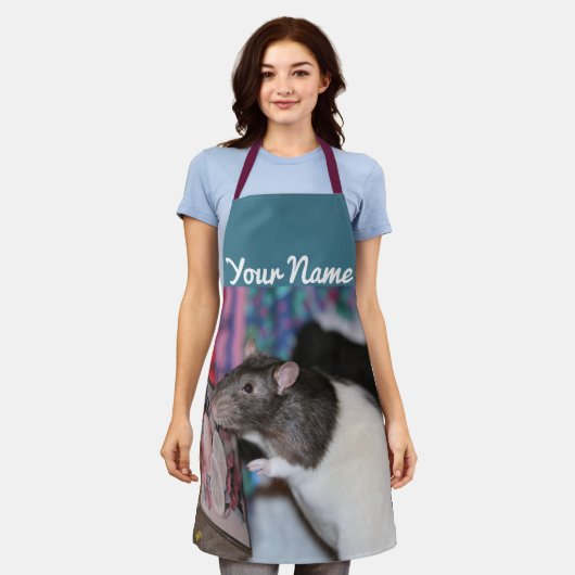 Nosey rat schort (Gedragen)