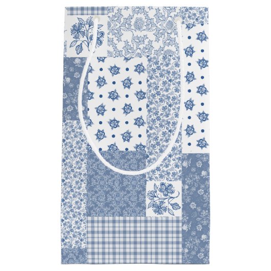 Nostalgic Indigo Faux Patchwork Small Gift Bag Klein Cadeauzakje (Voorkant)