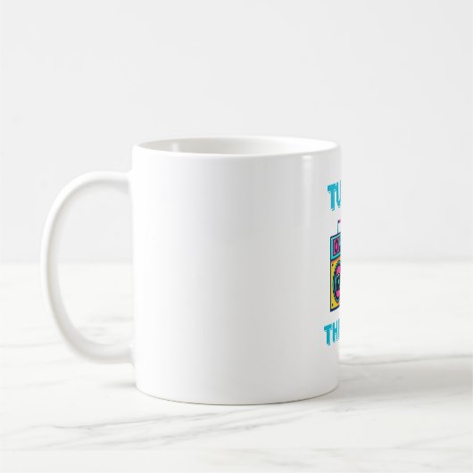 nostalgische door de jaren 80 geïnspireerde boombo koffiemok (Links)