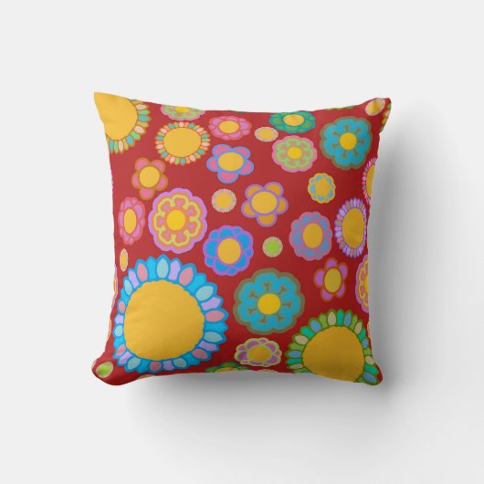 Nostalgische flora rood kussen (Voorkant)