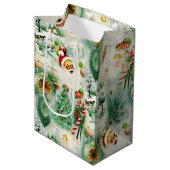 Nostalgische Kitschmas  Medium Cadeauzakje (Voorkant Gekanteld)