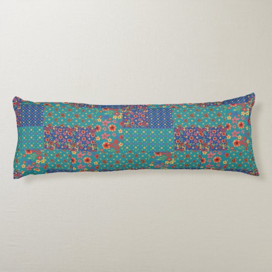 Nostalgische Prints Faux Patchwork Body Pillow Lichaamskussen (Achterkant)