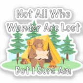 "Not All Who Wander" Lost Cartoon Bear Sticker (Voorkant)