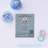 Notaris Ondertekenagent Modern Blauw Foto QR Code Flyer (Enkel)