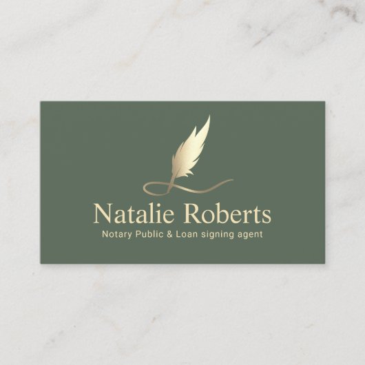Notaris Signing Agent Sage Green & Gold Quill Logo Visitekaartje (Voorkant)