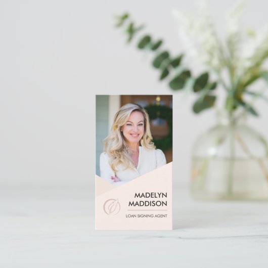 Notarisondertekenaar Modern Roos Foto Visitekaartje (Staand voorkant)