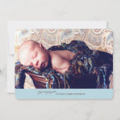 Noteerbare naam Twee Foto Modern Birth Announding Aankondiging (Achterkant)