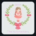 Notenkraker Clara Christmas Vierkante Sticker<br><div class="desc">Maak uw vakantieseizoen onvergetelijk met deze grillige notenkraker Clara stickers met een kerstthema. Het is tijd voor een Sugar Plum Holiday Celebration! U kunt dit ontwerp personaliseren door te klikken op "Deze sjabloon personaliseren" of als u het lettertype, de achtergrondkleuren wilt wijzigen of de ontwerpelementen op een andere manier wilt...</div>