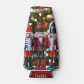 Notenkraker Naam toevoegen Kerstcadeau Flesjeskoeler (Voorkant)