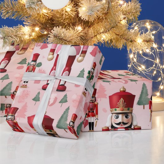 Notenkraker Schattige Roze Groen Rood Kerstmis Cadeaupapier (Feestdagen)