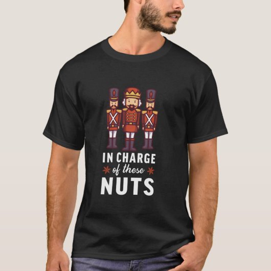 Notenkraker Squad heeft de leiding over deze noten T-shirt (Voorkant)
