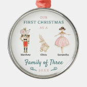 Notenkrakersfamilie van drie eerste kerstdagen metalen ornament (Voorkant)