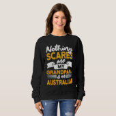 Nothing Scares Me My Grandpapa Is Australian  Aust Trui (Voorkant volledig)