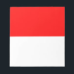 Notitieblok met de vlag van Indonesië<br><div class="desc">Show je patriottische trots met dit stijlvolle Notitieblok met de Indonesische vlag! Dit notitieblok is een perfecte mix van functionaliteit en nationale trots. Het levendige rood en wit van de Indonesische vlag maken dit notitieblok tot een uniek en betekenisvol item om aan je bureau te hebben, of je nu notities...</div>