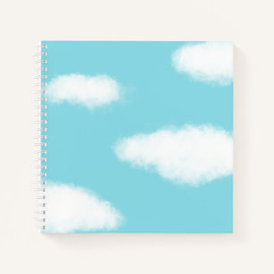 Notitieboek met Blauwe Lucht en Donzige Wolken