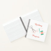 Notitieboek met naalden en draad (Binnen)