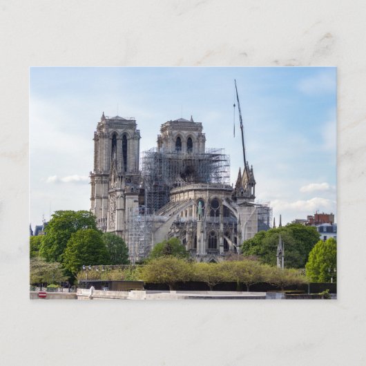 Notre Dame de Paris, de dag na de brand in 2019 Briefkaart (Voorkant)