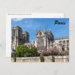 Notre Dame de Paris, de dag na de brand van 2019 Briefkaart
