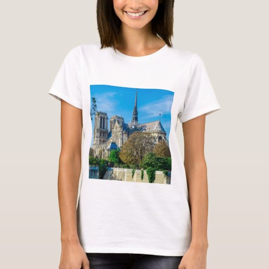Notre Dame de Paris in France T-Shirt (Voorkant)