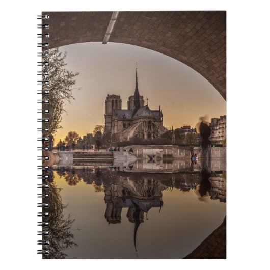 Notre-Dame, PAris, Frankrijk Notitieboek (Voorkant)