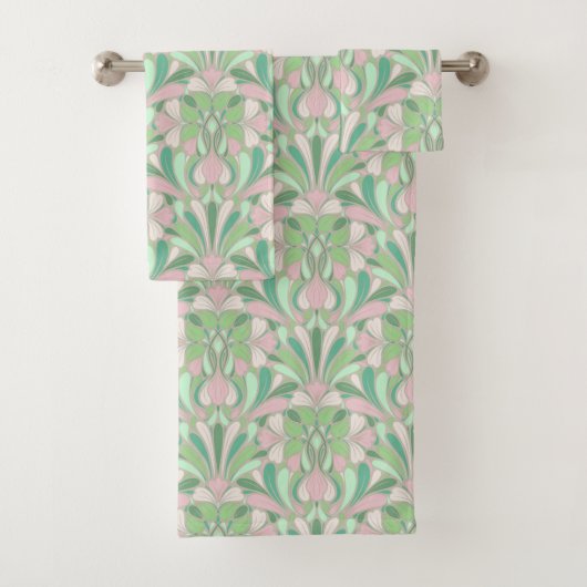 Nouveau Boho Pastel Blush en Green Floral Bad Handdoek (Insitu)