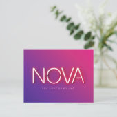 Nova-naam in neonverlichting briefkaart (Staand voorkant)