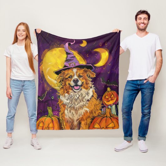 Nova Scotia Duck Toller Halloween Witch Pumpkin Fleece Deken (In situ)