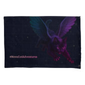 #NovaCatAdventures – Winged v2 pillowcase Kussensloop (Voorkant)