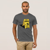 Novelty Sci-Fi Caution natte vloerteken T-shirt (Voorkant volledig)