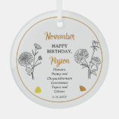 November Chrysanthemum Peony Verjaardag Keepsake Glas Ornament (Voorkant)