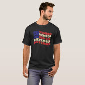november - Retro Roevember Amerikaanse vlag T-shirt (Voorkant volledig)