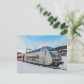 NSB El. 18 2242 Elektrische locomotief bij Dombas Briefkaart (Staand voorkant)