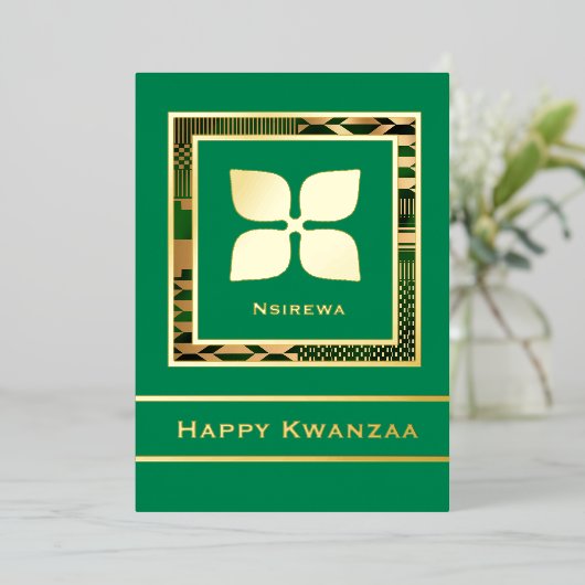 Nsirewa Happy Kwanzaa (Groen) Folie Feestdagenkaart (Staand Voorkant)