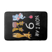 Nu ben ik negen jaar oud op de dierentuin badmat (Voorkant)