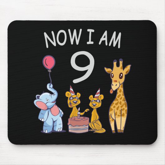 Nu ben ik negen jaar oud op de dierentuin muismat (Voorkant)