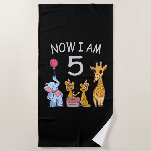 Nu ben ik vijf jaar oud, vijfde verjaardag in de d strandlaken (Voorkant)