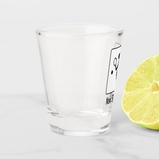 Nu dienen! Tennisser met Racquet en Tekst Shot Glas (Links)