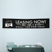 Nu het huren van het eenvoudige zwarte teken van spandoek (Beurs)