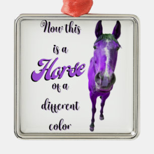 Nu Is Dit Een Paard Van Een Andere Kleur Paars Metalen Ornament