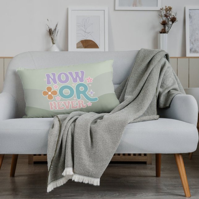 Nu of nooit Inspirerend citaat Blauwgroen groene p Accent Kussen (Creator heeft geüpload)