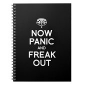 NU PANIC EN FREAK OUT NOTITIEBOEK (Voorkant)