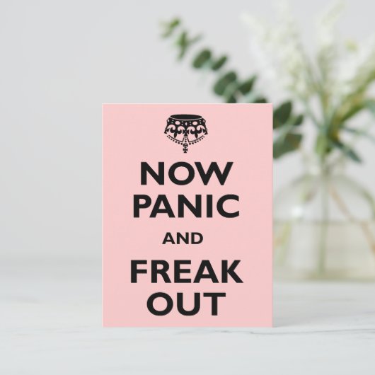 Nu paniek en freak uit briefkaart (Staand voorkant)