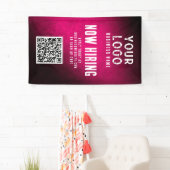 Nu Vacature Banner QR Code Magenta Grunge Gradiënt (Insitu)