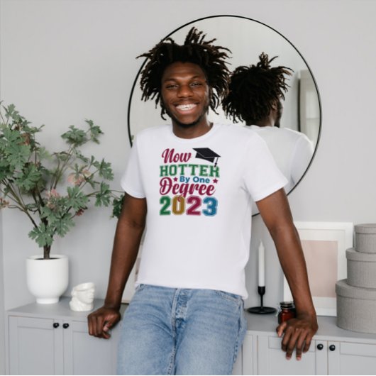 Nu warmer door één graad 2023 Afstudeerder T-shirt