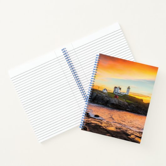Nubble Light Notitieboek (Binnen)