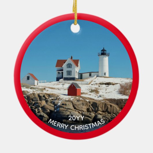 Nubble Red Year Atlantic Ocean Maine Lighthouse Keramisch Ornament (Achterkant)