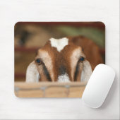 Nubische doe over houten rail muismat (Met muis)