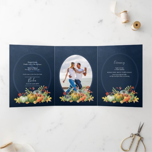 Nuestra Boda 6 pagina Drieluik Uitnodiging (Binnen)