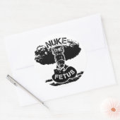 Nuke de foetus ronde sticker (Envelop)