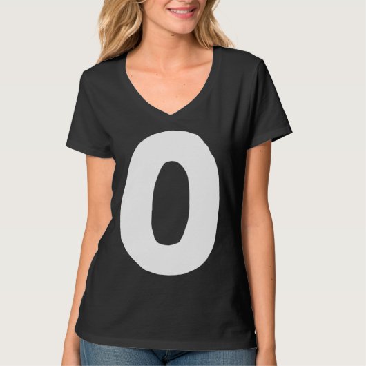 Number 0 big and bold white t-shirt (Voorkant)